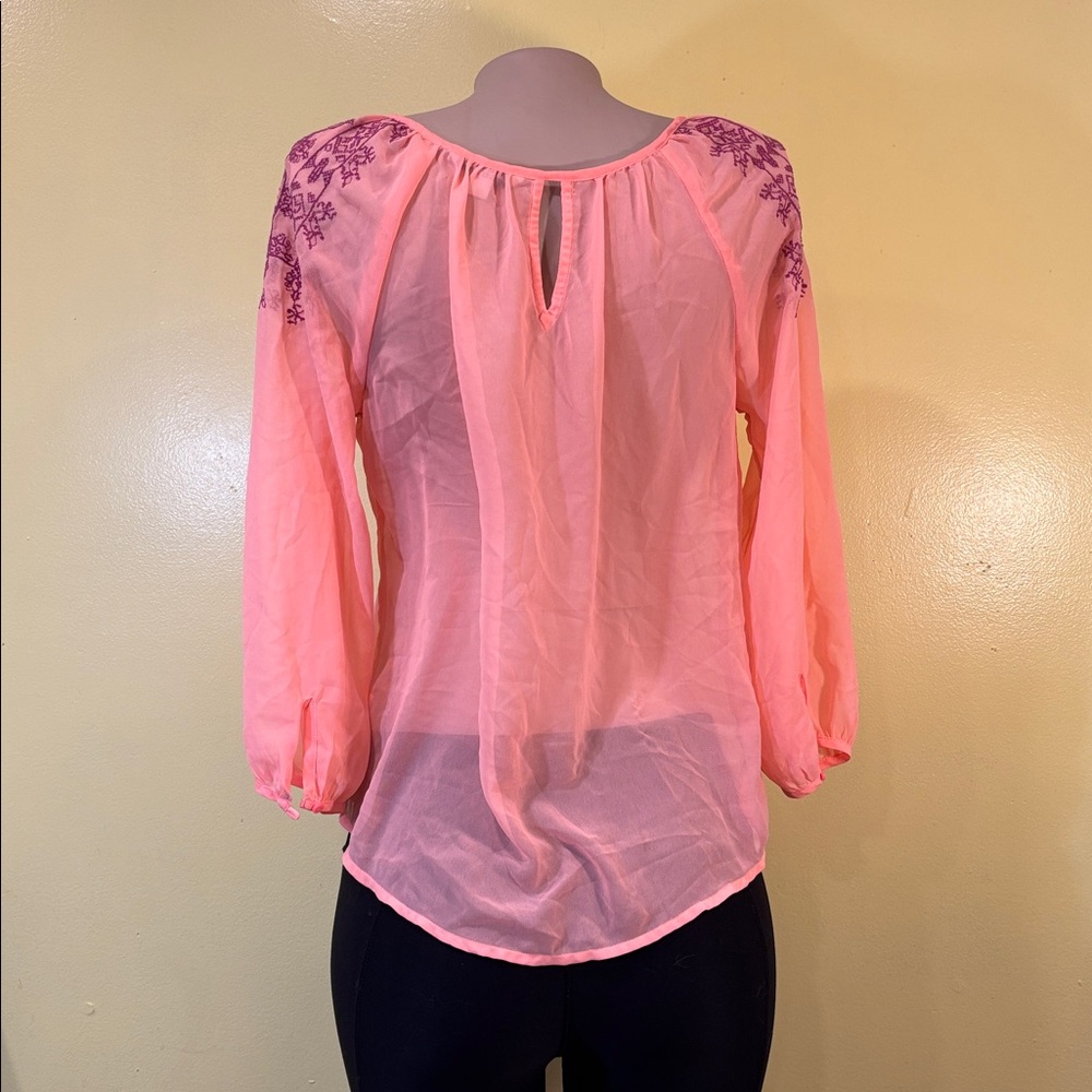 Peach Embroidered Women's Top - Picture 5 of 7